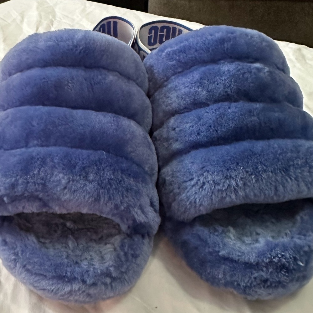 Woman’s Ugg slippers